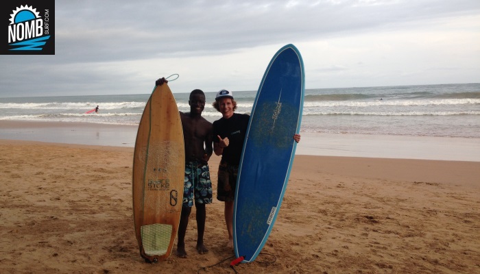 NOMB Surfer Annette enjoying a surflesson in Ghana