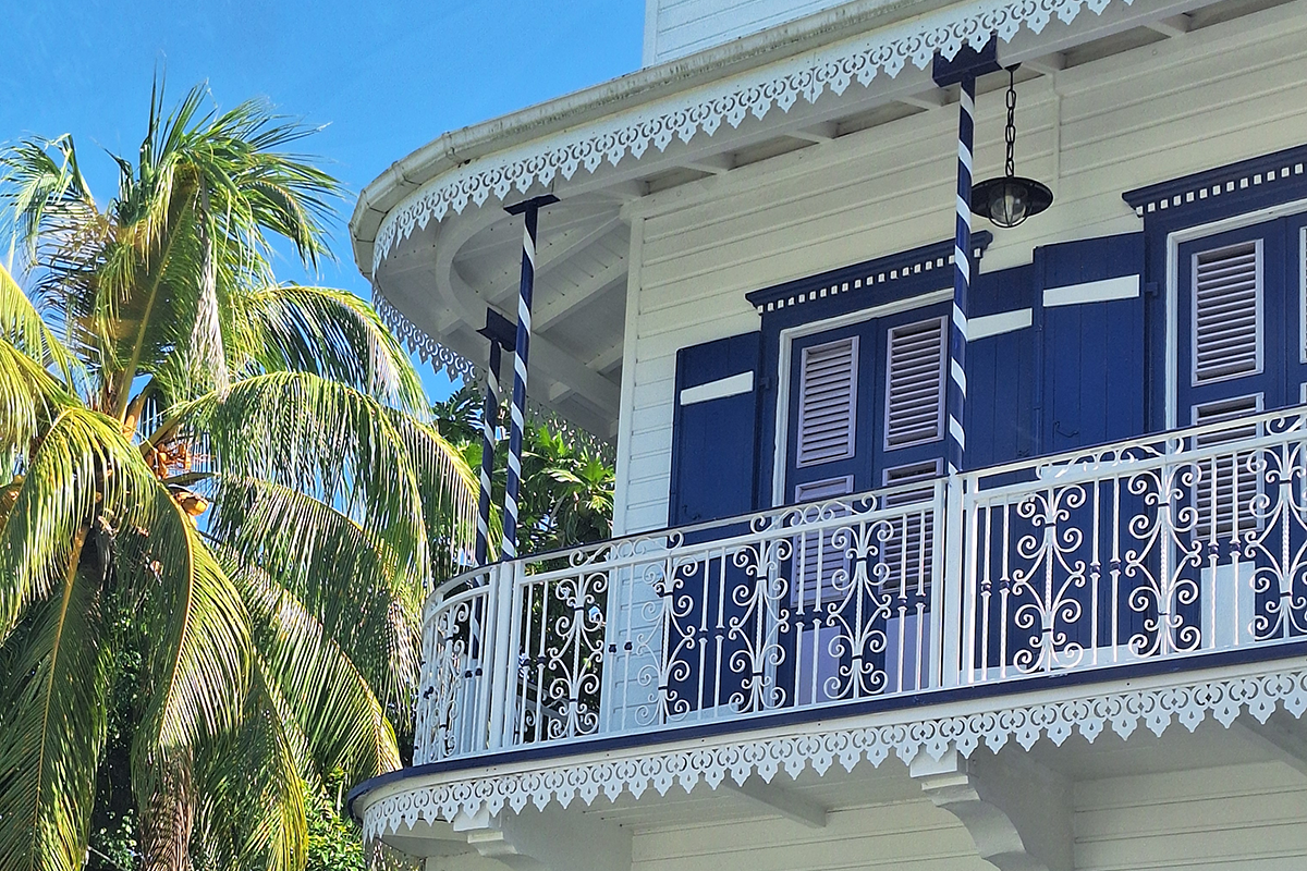 Typical houses in Guadeloupe Accommodation on our surftrip to Chile